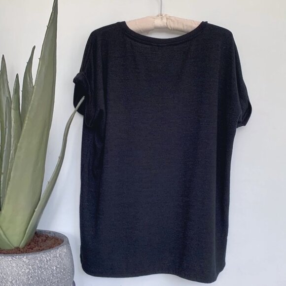 GAP Softspun roll-sleeve t-shirt Black - Picture 7 of 7